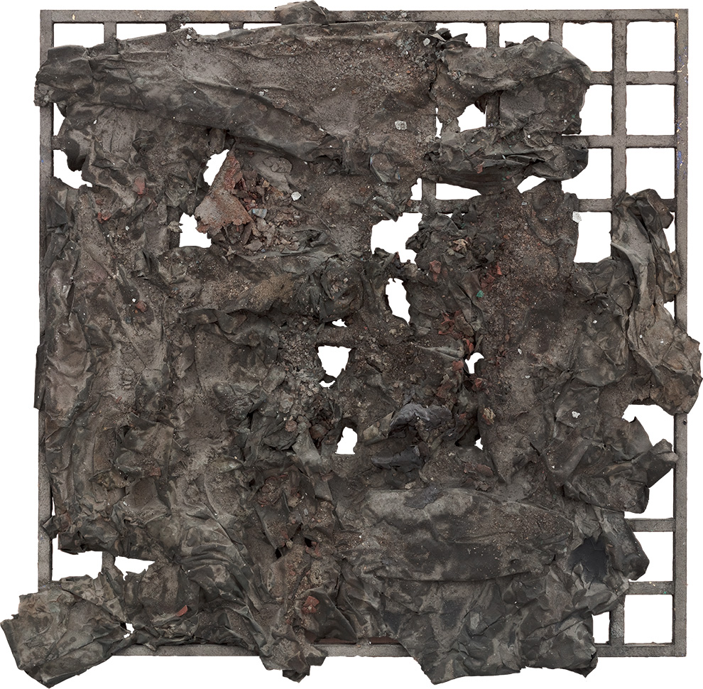 《屏障》二--100x100cm--木质构造、宣纸、矿物·植物·土质颜料-、金银粉、金属渣--2012年.jpg